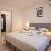 Restaurant & Rooms Nino, hotel u gradu Porat