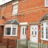 Cute Remarkable quirky 2 Bed House in Derby