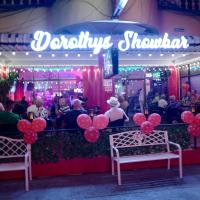 Dorothys Showbar Hotel, hotel in Pattaya South
