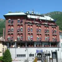 Croce Bianca, hotel v destinaci Omegna