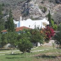 Villa Dunes 350m from the sandy beach, hotel i nærheden af Araxos Lufthavn - GPA, Kalogria