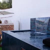 Casa Rústica em Alte - KARMEA HOUSES, hotel di Alte