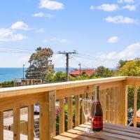 Coastal Holiday Home at Seacliff! 2 x King Beds, close to Adelaide, hotel in Seacliff