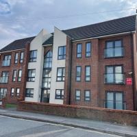 Quiet 5 bed apartment in Liverpool