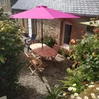 TI-ARMOR, hotel u gradu Louannec