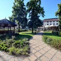 Hotel Przepióreczka, hotel v destinaci Nałęczów