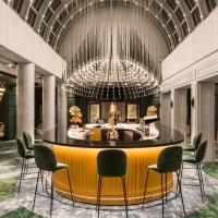 Le Louis Versailles Ch&acirc;teau - MGallery, hotel in Versailles