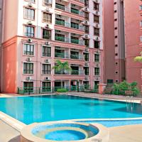 Marina Court Kota Kinabalu- 6 BEDROOM 4 BATHROOM CONNECTING POOL VIEW APARTMENT Free 3 Parking Beds For 14 Pax