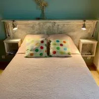 Côté Chênes Verts - Chambres d'hôtes, hotelli kohteessa Viols en Laval