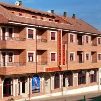 HOSTAL La MARAVILLOSA DE VALDERAS, hotel a Valderas