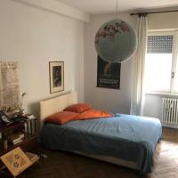 camera in via Tolstoi, hotell i Lorenteggio i Milano