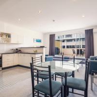 1BR Unit at Manly Beach with Pool & Hot Tub