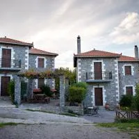 Malevos Traditional Houses, hotell i Áyios Pétros