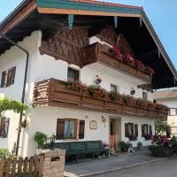 Ferienwohnung Faschinggut，Rottau的飯店