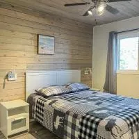 Ahmic Lake Resort, hotel in Magnetawan