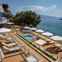 lefkada blue luxury sea front apartments -by del mar
