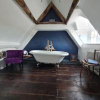 The Old Church House top floor in private house central Frome