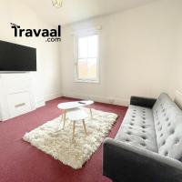 Travaal - 5 Bed Serviced Apartment Farnborough
