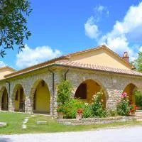 Agriturismo Pian Di Cataverna Saturnia – hotel w mieście Saturnia