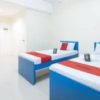 RedDoorz @ Insular Square Mandaue City, hotel in Mandaue-stad
