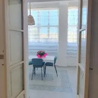 A 2 passi dal mare - grazioso trilocale a Locri – hotel w mieście Locri
