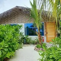 Island Life Maldives Retreat & Spa, hotelli kohteessa Magoodhoo