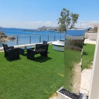 BEDWAVE Seaside Mansion, hotell i Castella, Pireus