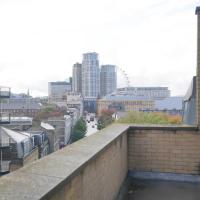 Lovely Balcony Apartment - Central London