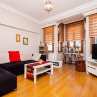 Authentic Apartment with Bay Window and Central Location in Besiktas