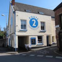 Route 2 Apartments, hotel in Topsham