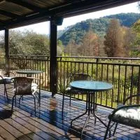 Ebeneezer Self-Catering Guesthouse in the Lowveld, хотел в Сабие