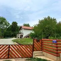 Apartman Lynx on lake Sabljaci, hotel din Ogulin
