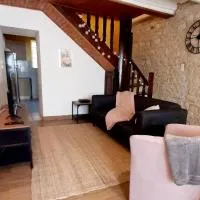 Les Gîtes de Clairvaux – hotel w mieście Ville-sous-la-Ferté