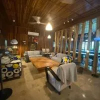 Jimmy Durian Orchard, hotel in Karak