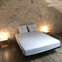 St Cirq Lapopie Charmant logement avec jacuzzi