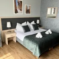Hotel Kristoff, khách sạn ở Łaszków