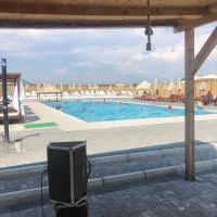 STD JOVIC sa bazenom, hotel di Lebane