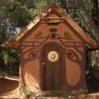 Gingerbread House, viešbutis mieste Geizervilis