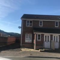 Immaculate 3-Bed House in Newport