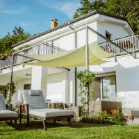 Hisa dobrega pocutja, hotel v destinaci Kozina