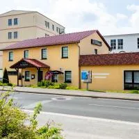 Pension & Gaststätte Zur Salzgrube، فندق في زوندرسهاوزن
