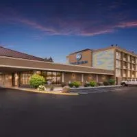 Best Western Northwest Indiana Inn、ハモンドにあるGary-Chicago Airport - GYYの周辺ホテル