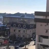 Garsoniera lux centru pietonal Tîrgu - Jiu, hotel di Targu Jiu
