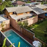Athita The Hidden Court Chiang Saen Boutique Hotel: Chiang Saen şehrinde bir otel