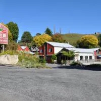 Waitomo Village Chalets home of Kiwipaka, ξενοδοχείο σε Waitomo Caves