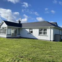 Castle Gardens Bungalow, Saint Helens Resort, Wexford - 3 Bedroom Sleeps 6