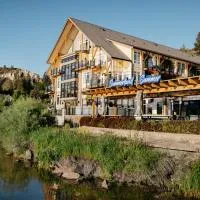 Summerland Waterfront Resort & Spa, hotel v destinácii Summerland