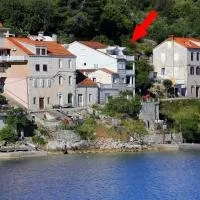 Apartments by the sea Racisce, Korcula - 4360, hotel u gradu Račišće