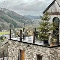 Suites de la vallée 6 – hotel w mieście Érezée