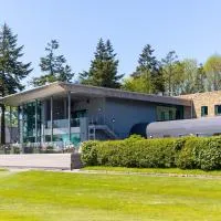 Viesnīca The Kilnwick Percy Resort and Golf Club pilsētā Poklingtona